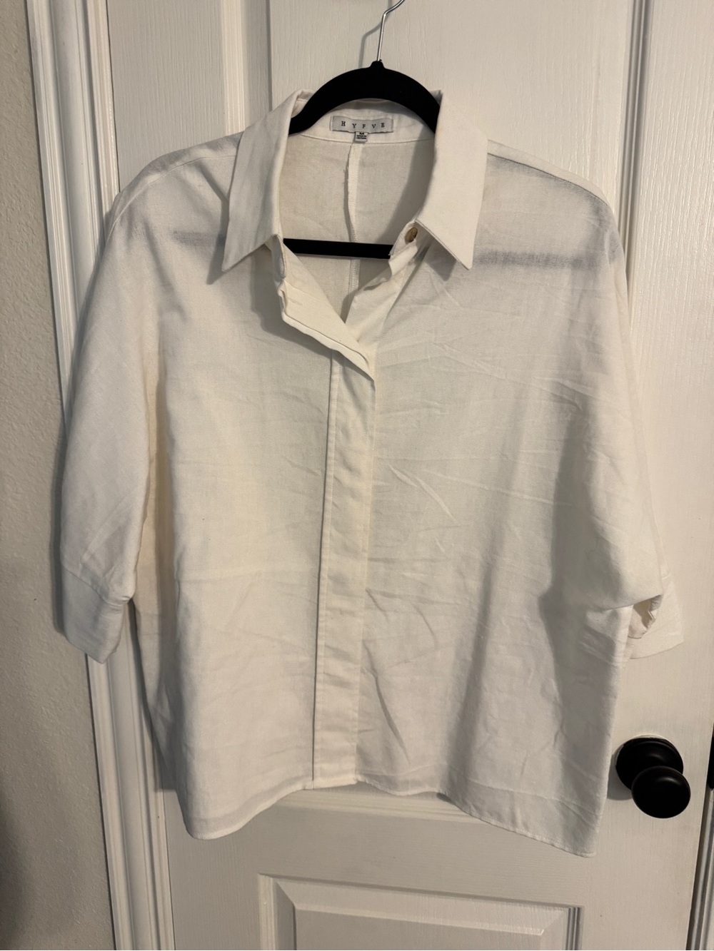 HYFVE Cream Button-Up Collared Shirt